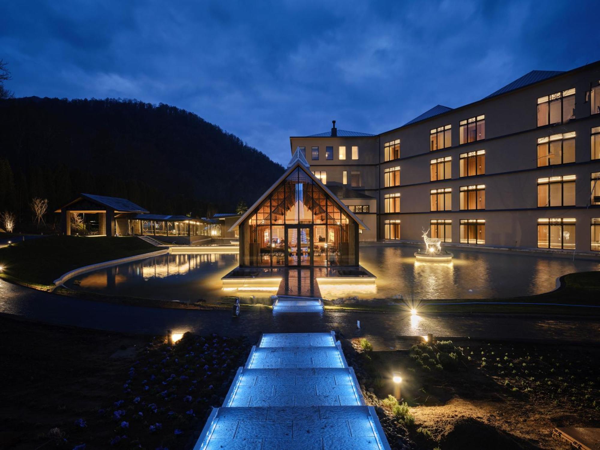 Lake Toya Tsuruga Resort Hikarinouta Toyako Exteriér fotografie